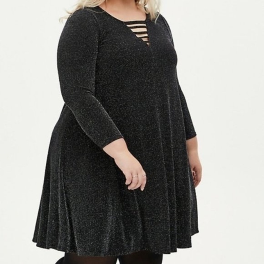 Torrid Black Shimmer Jersey Ladder Neck Dress Size 2 or 18/20 2X 18 20
